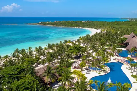 Barcelo Maya Beach — private transfers from Cancun Airport