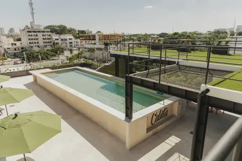 Caleta Hostel — private transfers from Cancun Airport