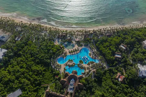 Grand Palladium Riviera Maya Resort and Spa — private transfers from Cancun Airport