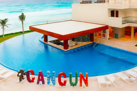 Hotel Emporio Cancun — traslados privados desde el aeropuerto de cancún