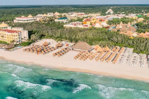 Iberostar Selection Paraiso Maya — private transfers from Cancun Airport