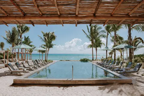 Impression Moxche by Secrets — traslados privados desde el aeropuerto de cancún