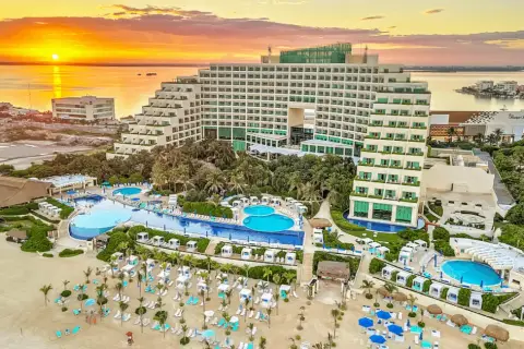 Live Aqua Cancun — traslados privados desde el aeropuerto de cancún