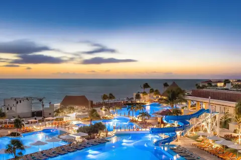 Moon Palace Cancun — private transfers from Cancun Airport