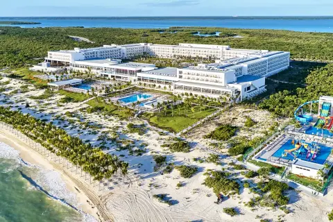 Riu Palace Costa Mujeres — traslados privados desde el aeropuerto de cancún