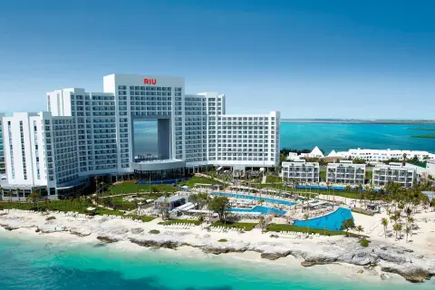 Riu Palace Peninsula Cancun — traslados privados desde el aeropuerto de cancún