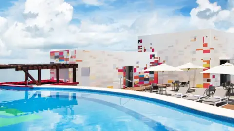 Aloft Cancun — traslados privados desde el aeropuerto de Cancún
