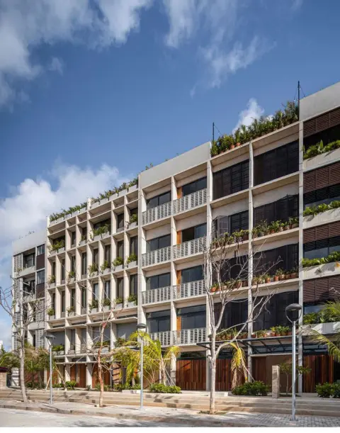 BDX Donceles — private transfers from Cancun airport