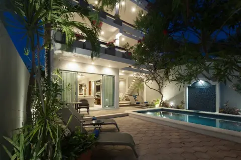 Casa Agua Azul — traslados privados desde el aeropuerto de Cancún