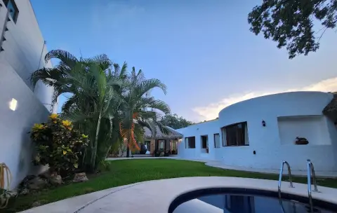 Casa Iola — traslados privados desde el aeropuerto de cancún