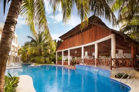 El Dorado Seaside Suite — private transfers from Cancun airport