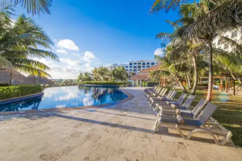 Fiesta Americana Condesa Cancun — traslados privados desde el aeropuerto de cancún