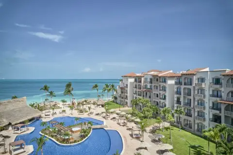 Fiesta Americana Villas Cancun — traslados privados desde el aeropuerto de Cancún