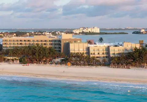 Hotel Flamingo — traslados privados desde el aeropuerto de Cancún