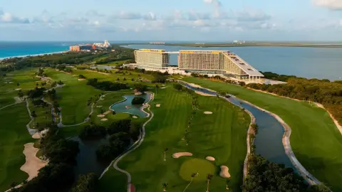 Hyatt Vivid Grand Island — private transfers from Cancun airport