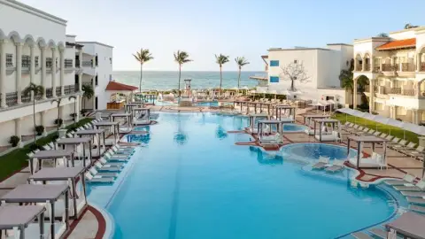 Hyatt Vivid Playa del Carmen — traslados privados desde el aeropuerto de cancún