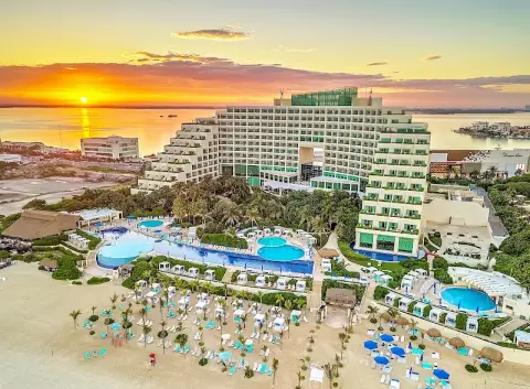 Live Aqua Cancun — traslados privados desde el aeropuerto de cancún