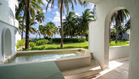 Paraiso de la Bonita a Luxury Collection Resort — private transfers from Cancun airport