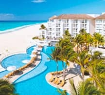 Fotografía de Playa del Carmen uno de los destinos más importantes para la transportación desde el aeropuerto de Cancún
